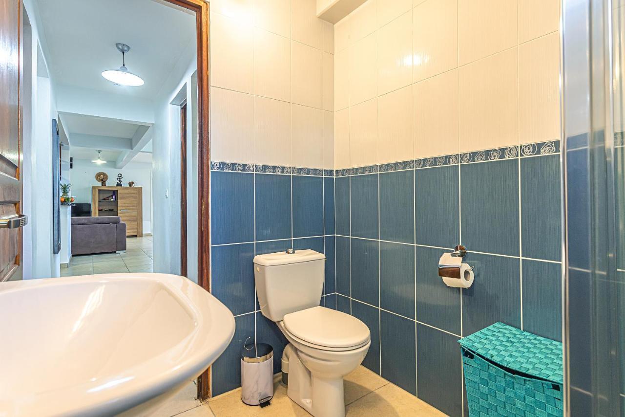 Chez Gerty Et Jocelyn Apartment Le Moule Bagian luar foto